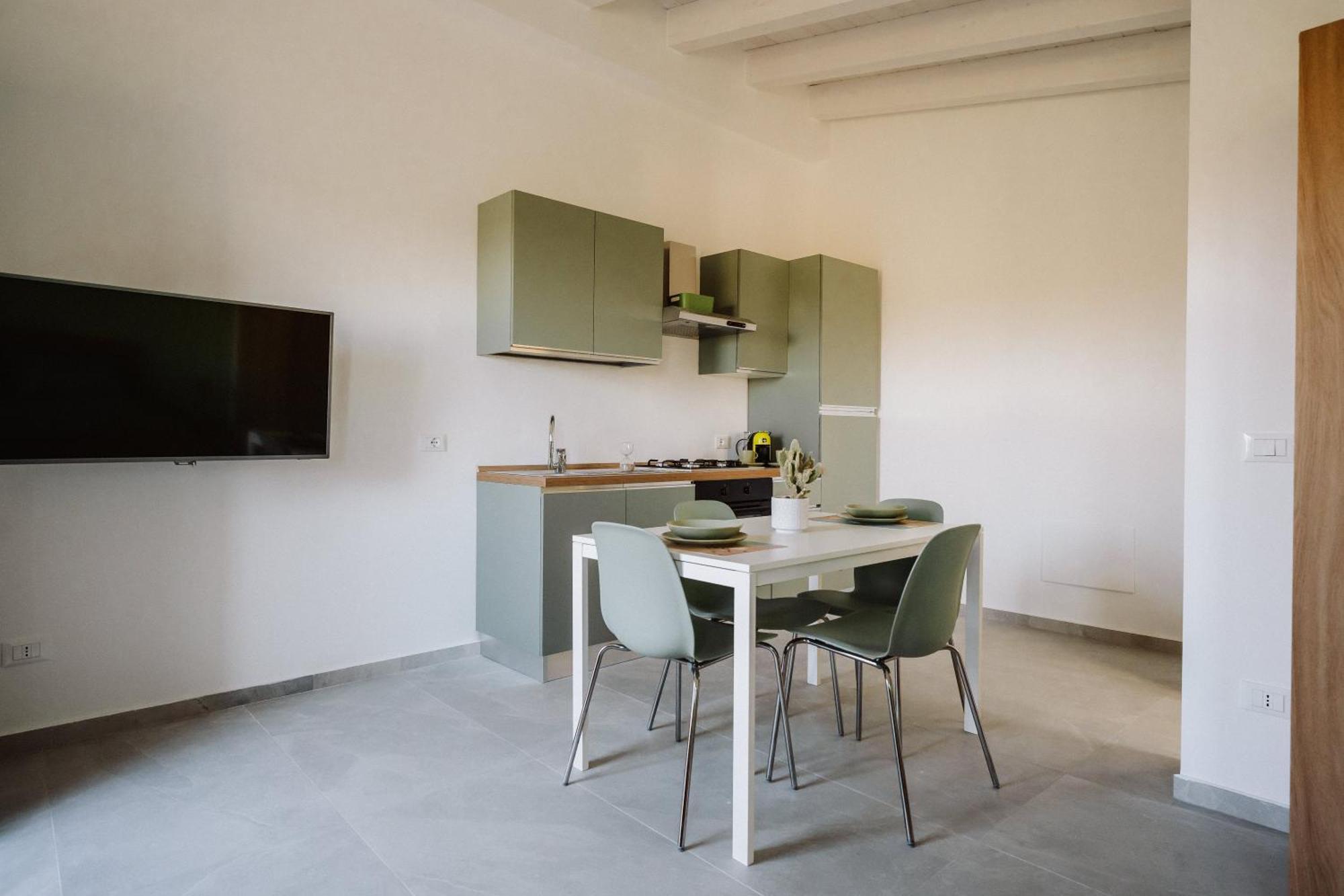 Intorno Al Mare Apartment Punta Secca