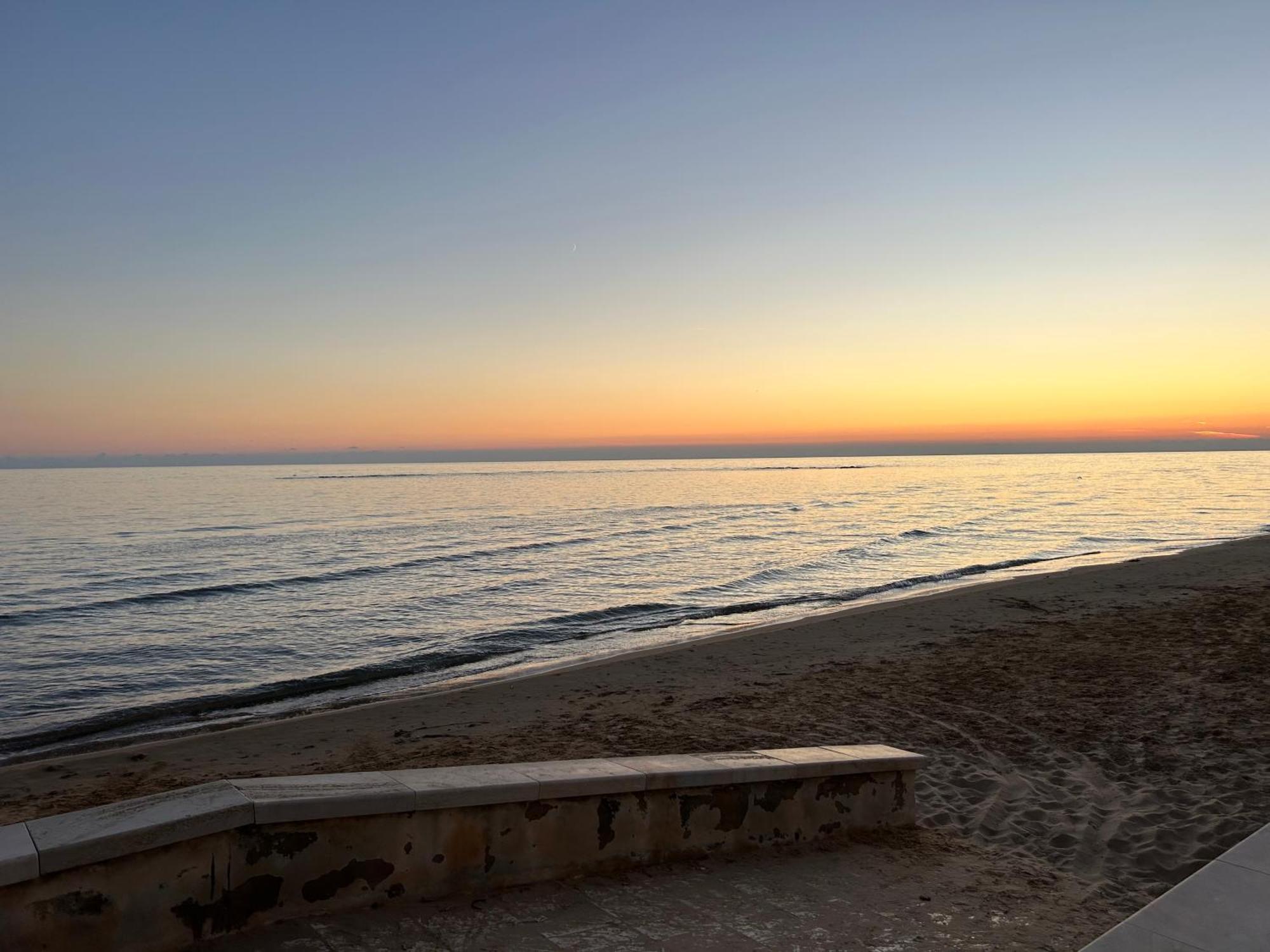Intorno Al Mare